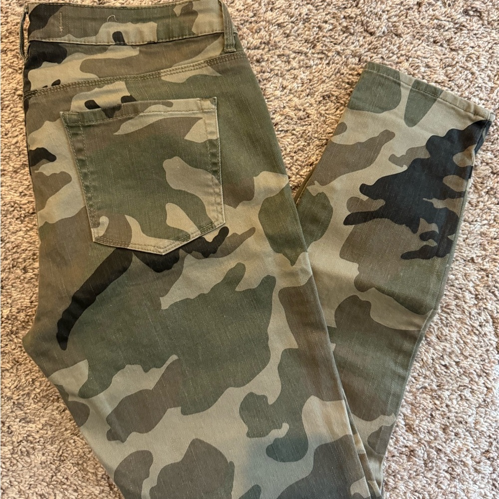 Camo jeggings